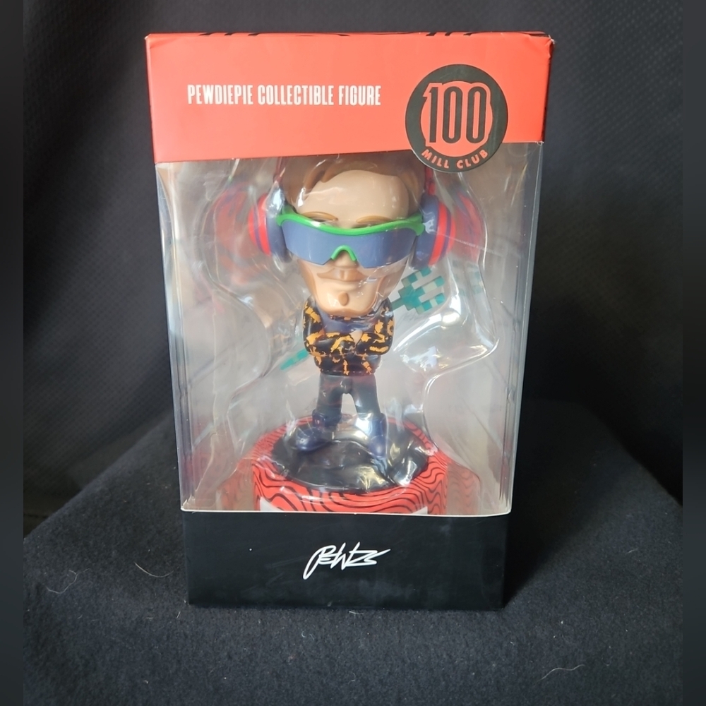 Pewdiepie Figure 100 Million Club Collectible Figurine Limited‎ Edition #5849